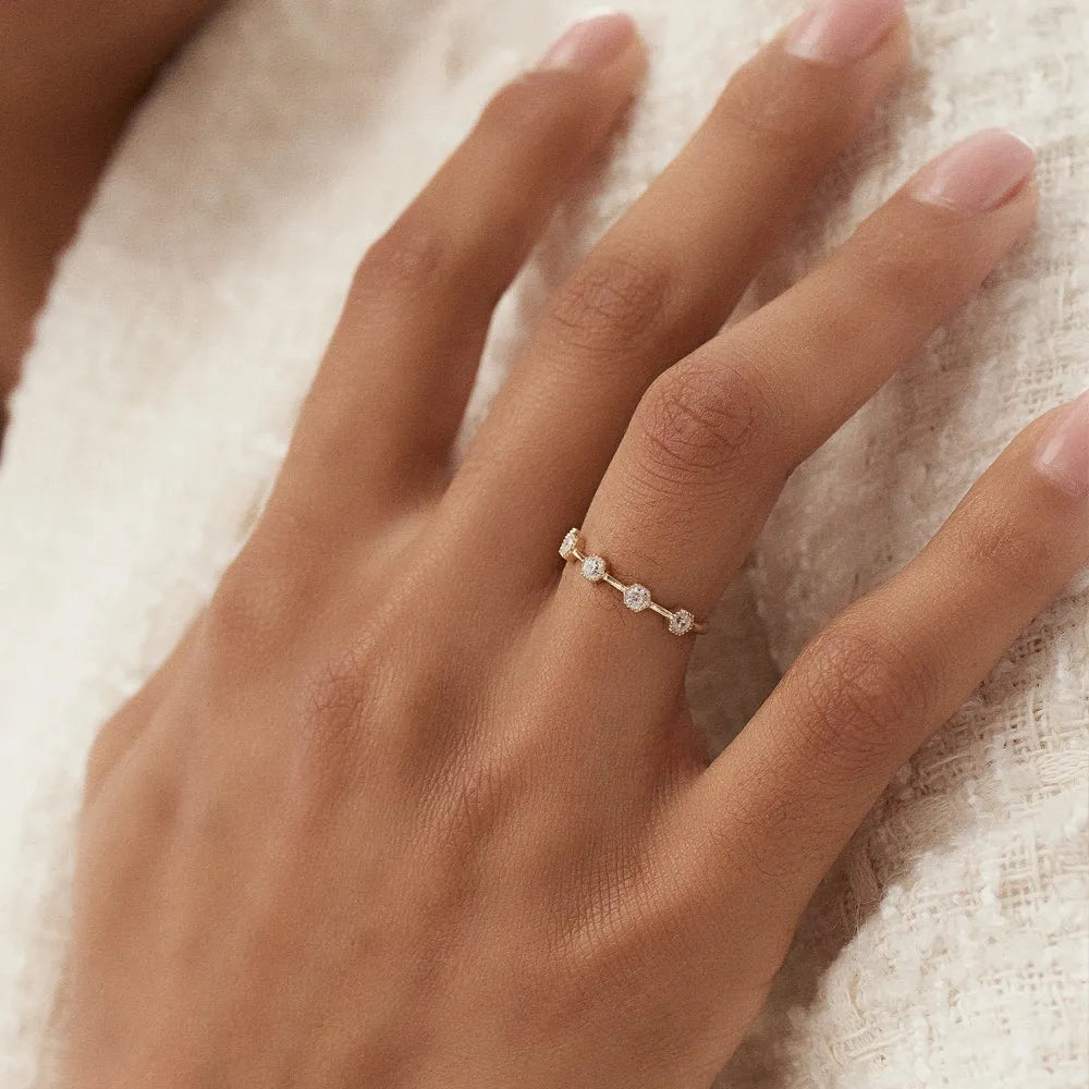 14k Gold Hexagon Milgrain Five Stone Round Diamond Ring 0.32 ctw