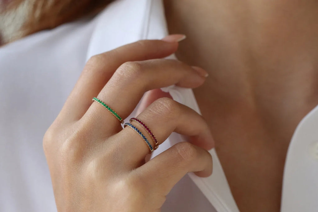14K Solid Gold Round Emerald Half Eternity Ring Band 0.28 CTW