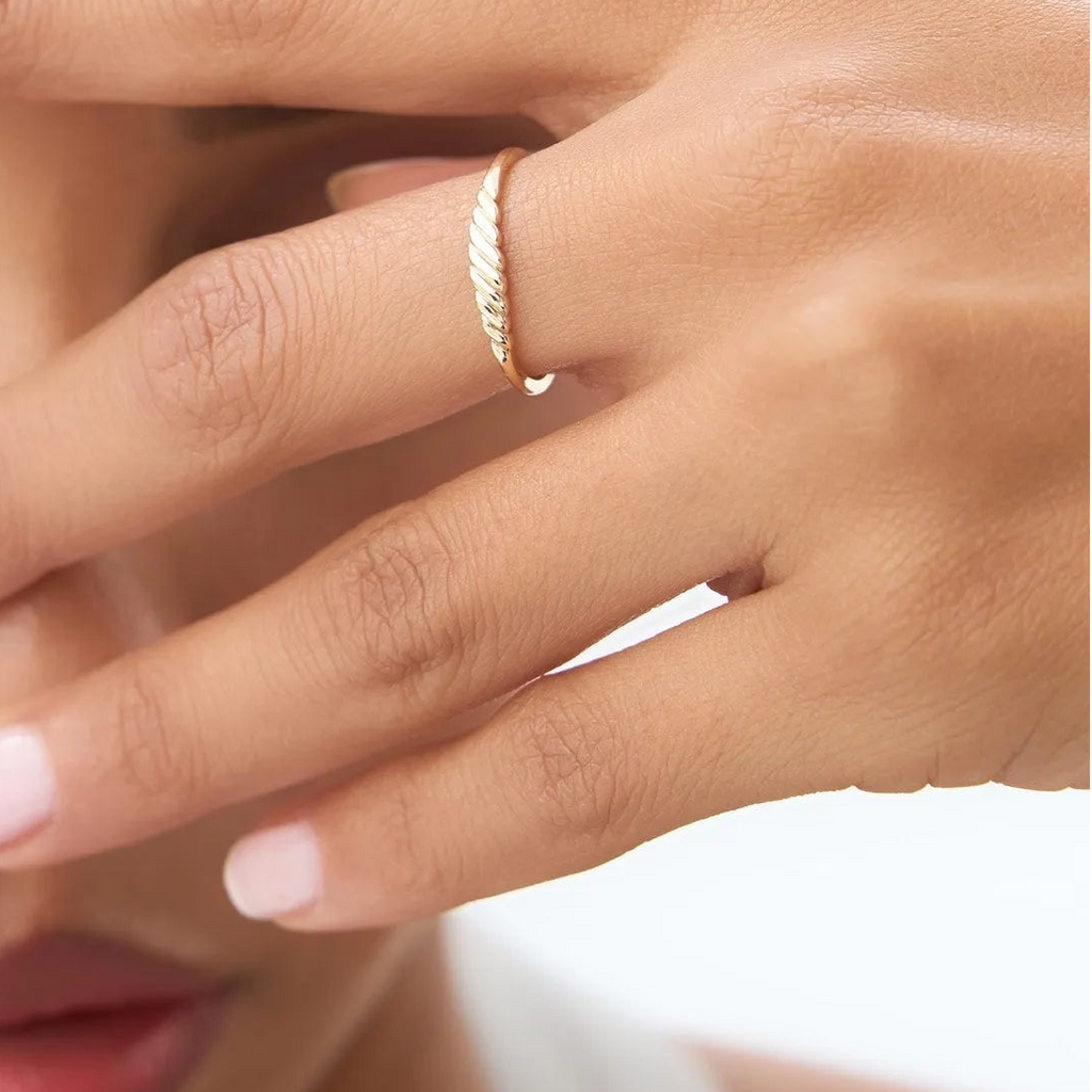 14K Solid Gold 2.85mm Pluto Minimalist Wedding Band Ring