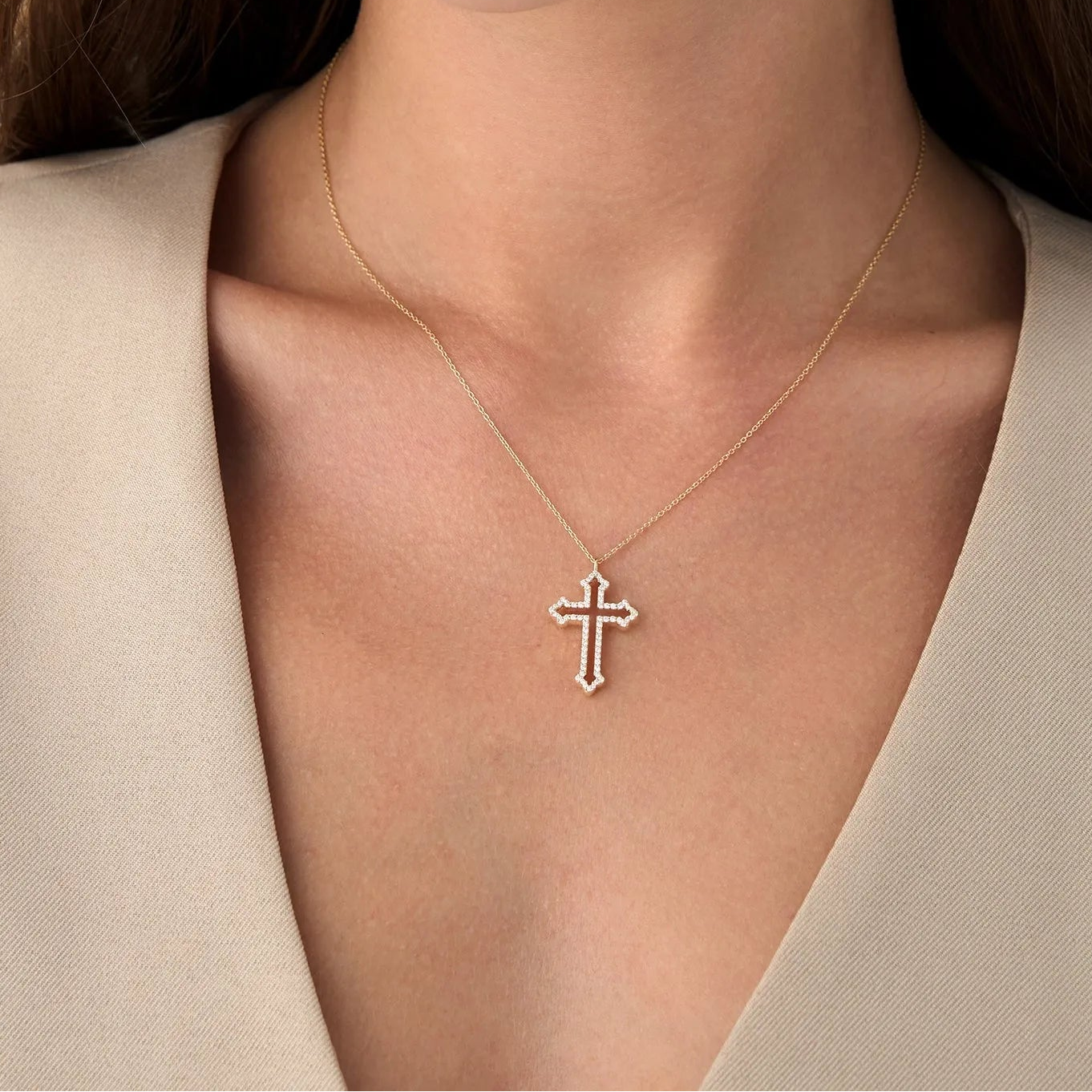 14K Solid Gold Round Diamond Pave Cross Pendant Necklace 0.29ctw