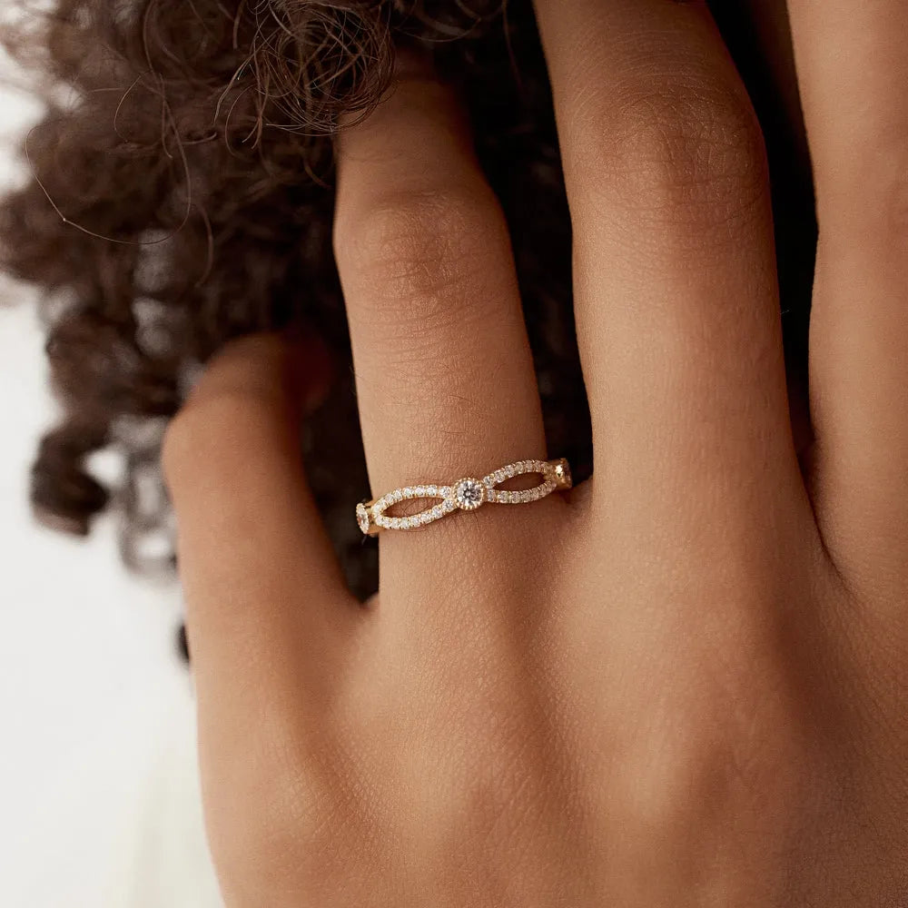 14k Gold Diamond Round Cut Infinity Eternity Ring 0.80 ctw