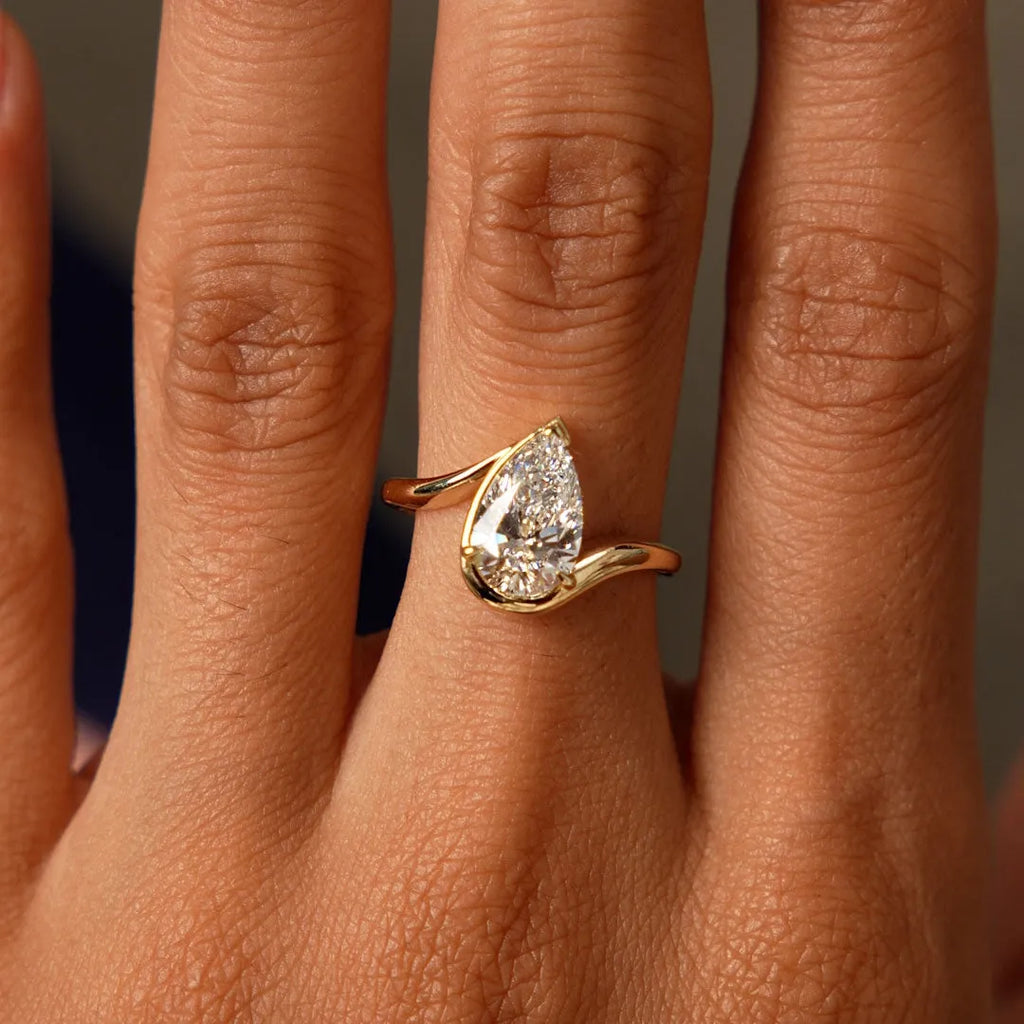 14k Gold Lab Grown Diamond Pear Cut Ring Bypass Design Novelle 1.50 Carat