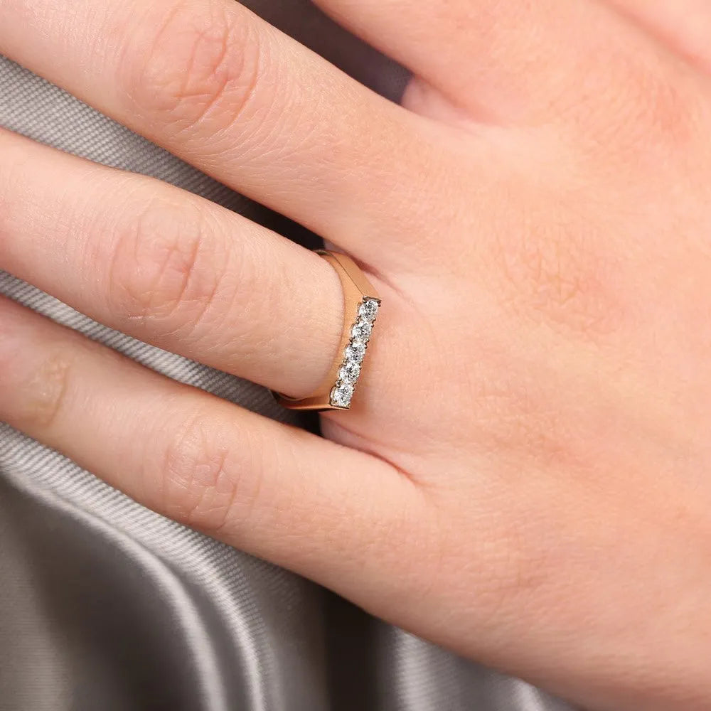 14K Gold 0.30ctw Round Diamond Rectangular Pinky Ring
