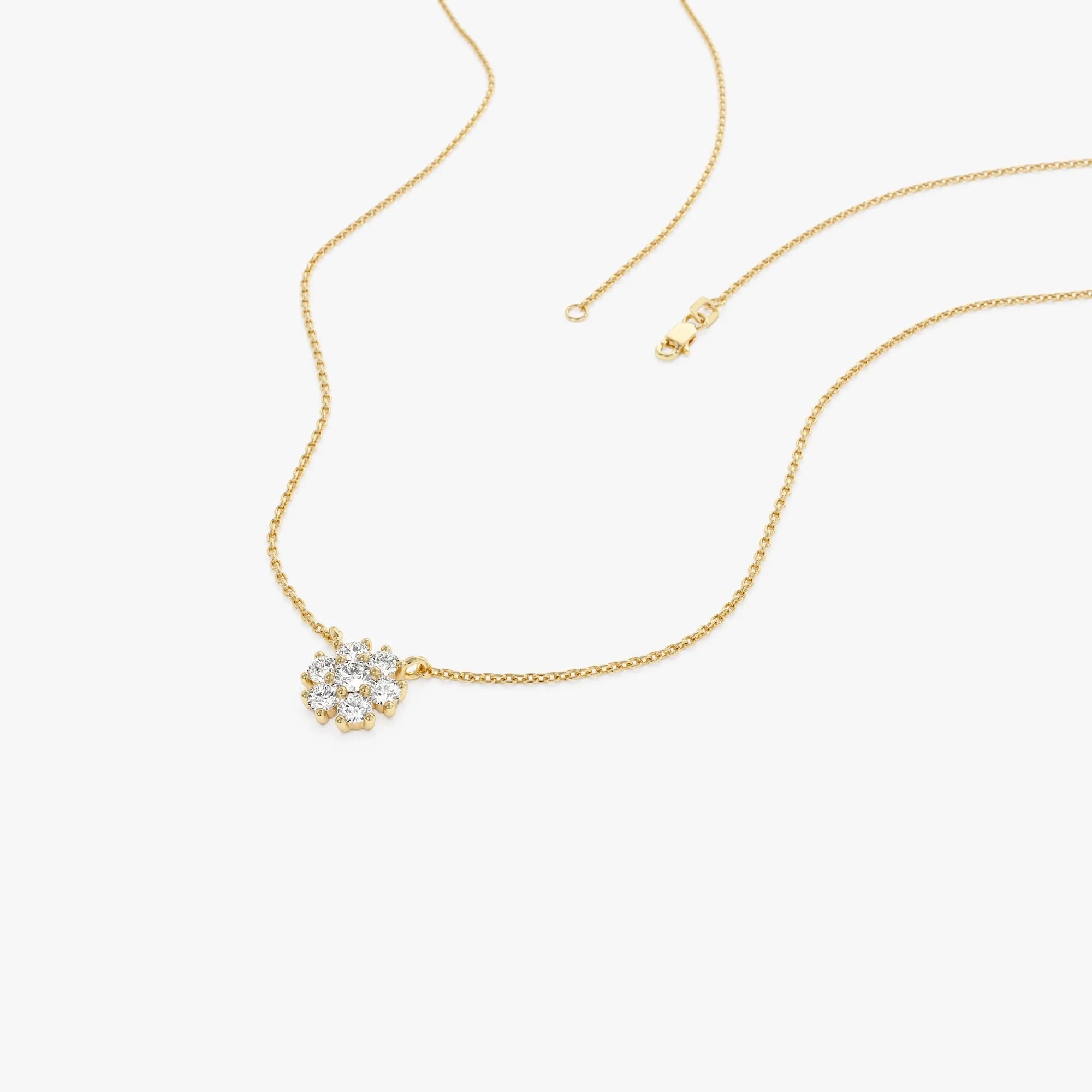 14K Solid Gold 0.23 CTW Round Diamond Cluster Flower Necklace