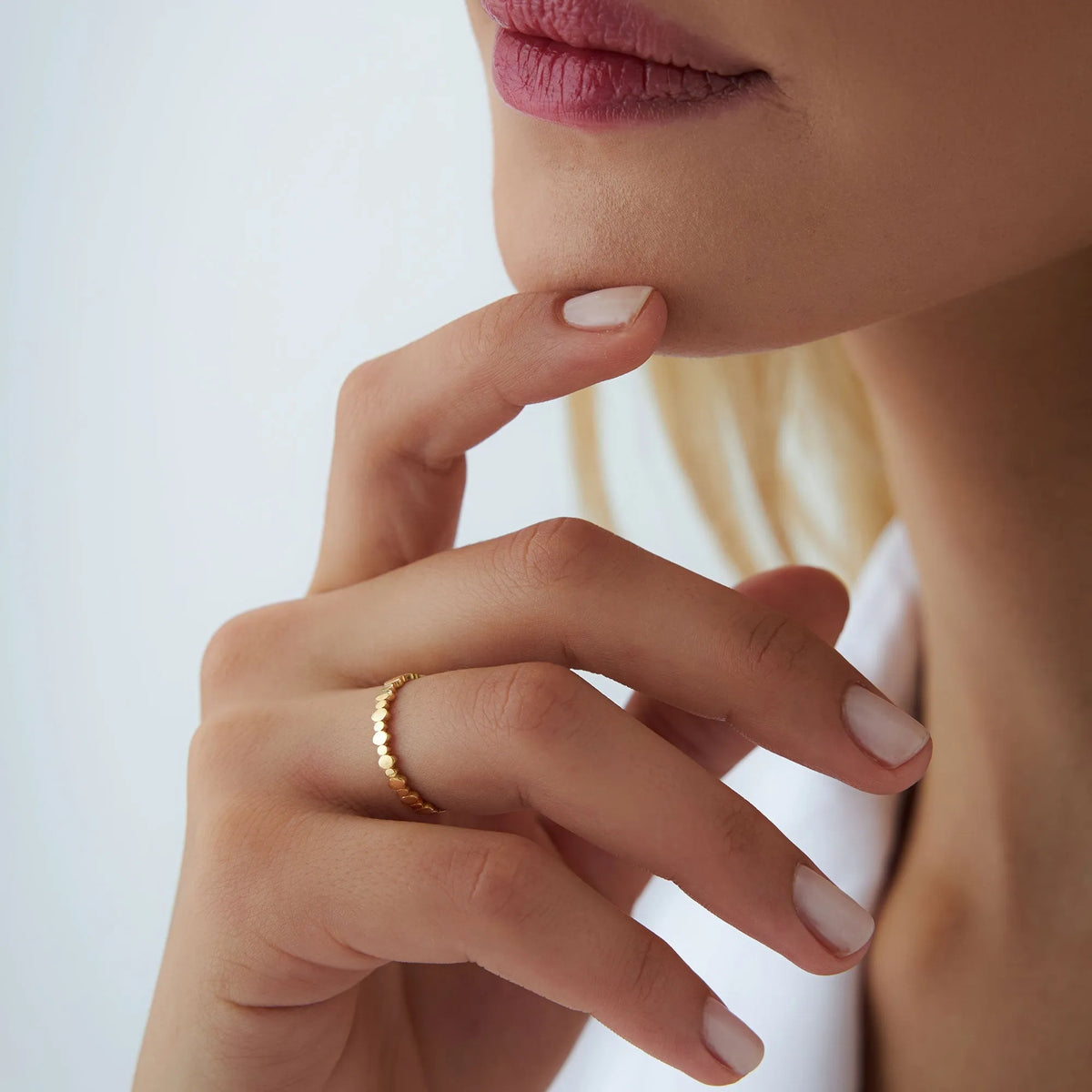 14k Solid Gold Alternating Size Oval Stackable Band Ring