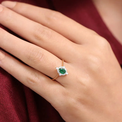 14K Solid Gold Oval Emerald and Pear Round Diamond Ballerina Ring 0.88 CTW