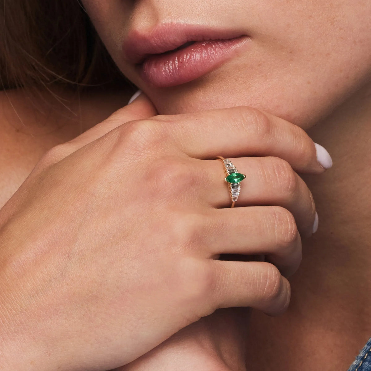 14K Solid Gold Marquise Emerald and Baguette Diamond Ring 0.75 CTW