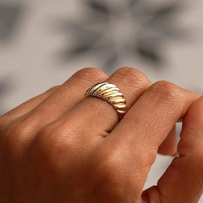 14k Gold Swirl Dome Bold Statement Ring Wide Graduated Band