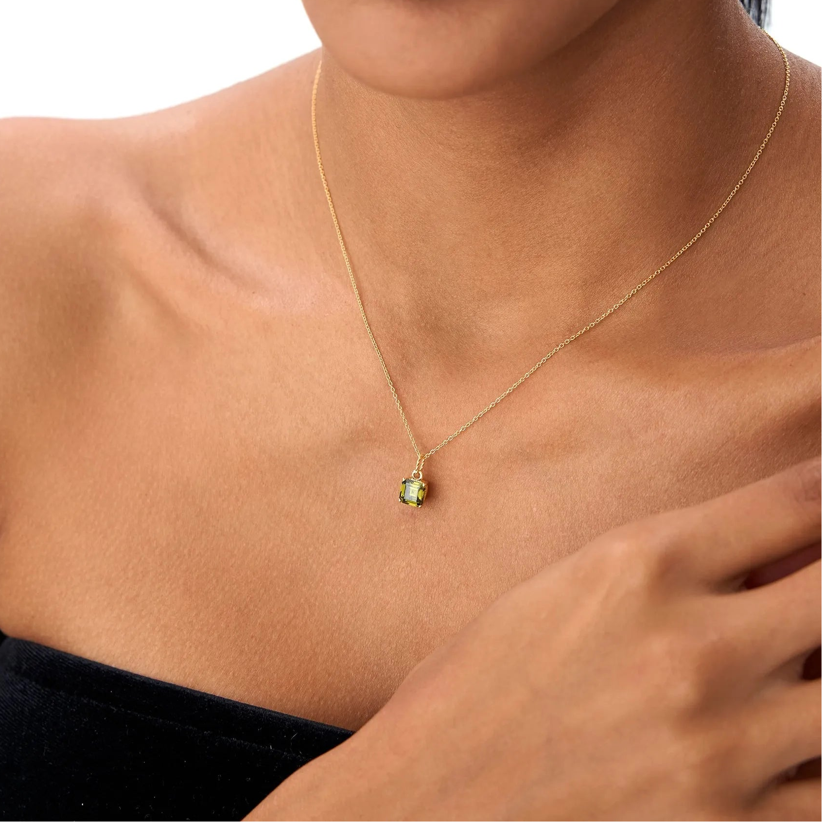 14k Solid Gold Peridot Cushion Cut Solitaire Necklace 1.00 Carat