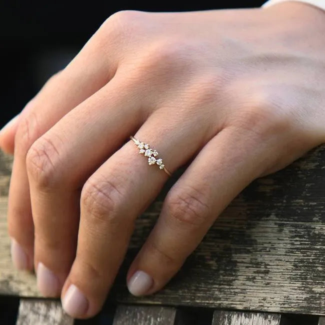 14k Gold Round Diamond Cluster Ring 0.25 Ctw Prong Setting