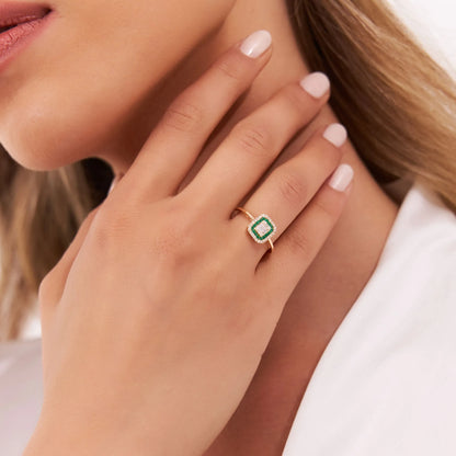 14K Solid Gold Round Emerald and Baguette Diamond Halo Ring 0.47 CTW