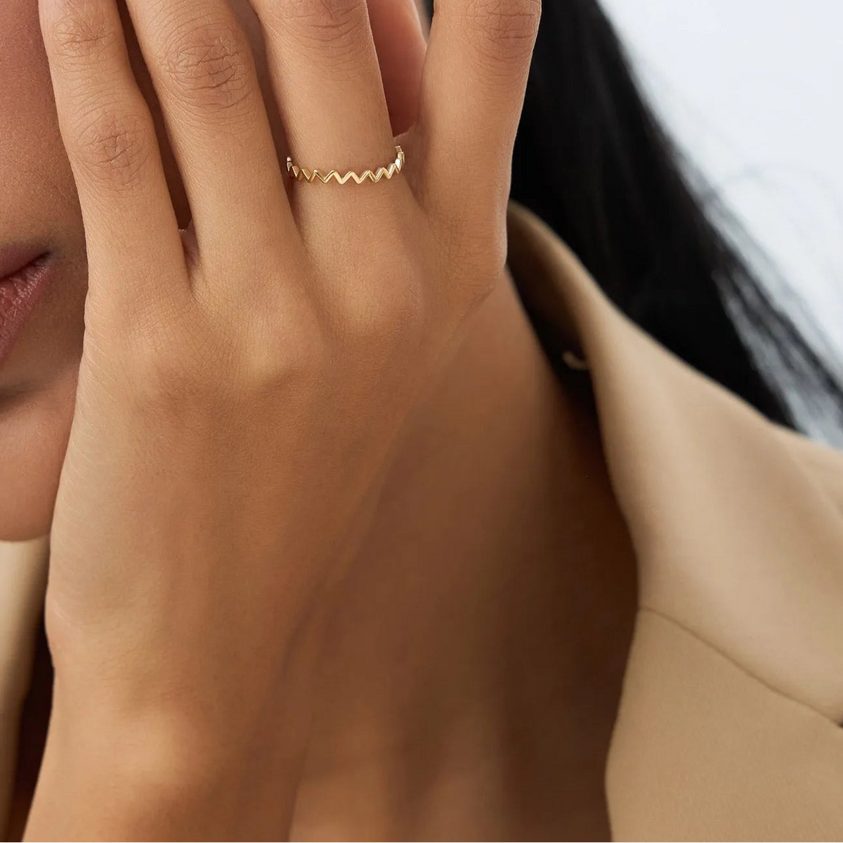 14k Solid Gold High and Low Zig Zag Stackable Band Ring