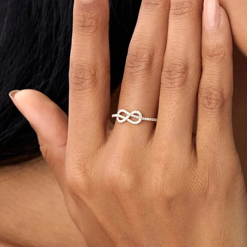 14K Solid Gold Round Diamond Infinity Knot Ring 0.24 ctw