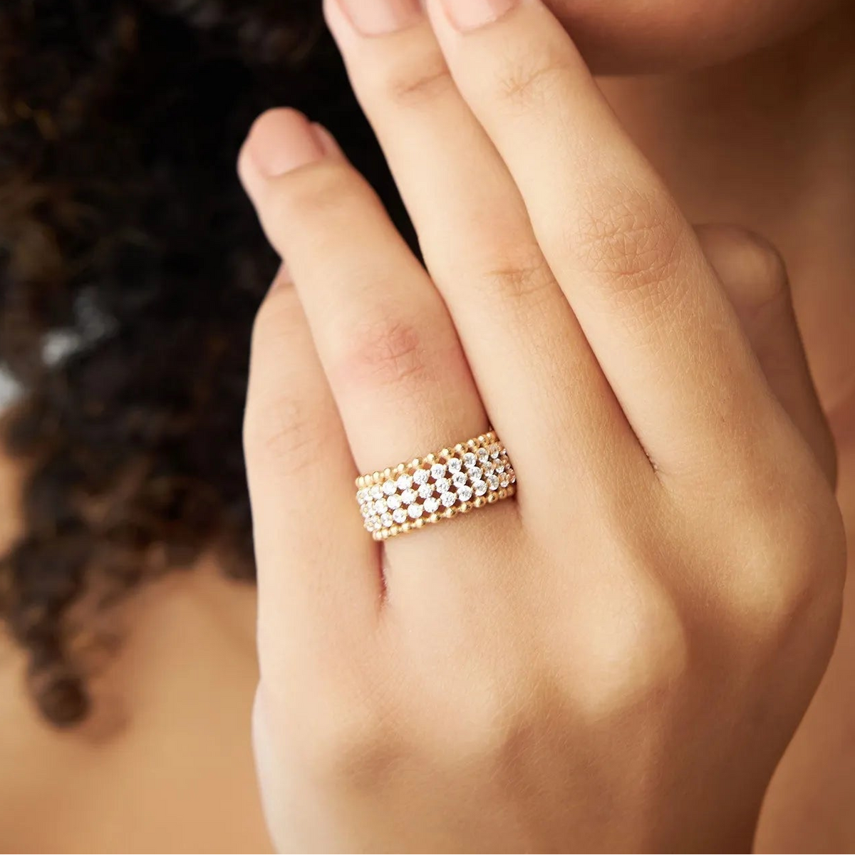 14k Solid Gold Round Diamond 0.82 Carat Floating Bubble Band Ring