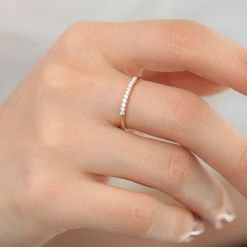 14K Gold Round Diamond 11 Stone 0.15 CTW Prong Set Wedding Band